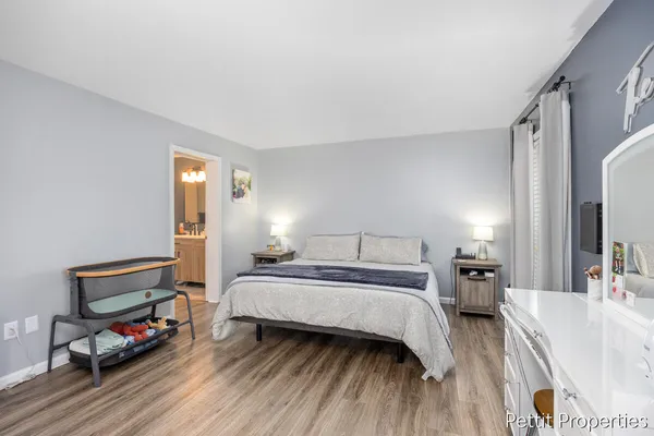 $299,900 | 623 Lennon Lane, Gladwin, MI 48624