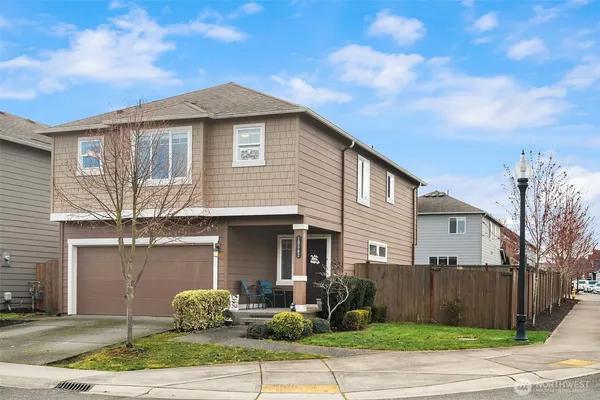 $525,000 | 10502 189th Street East, Puyallup, WA 98374
