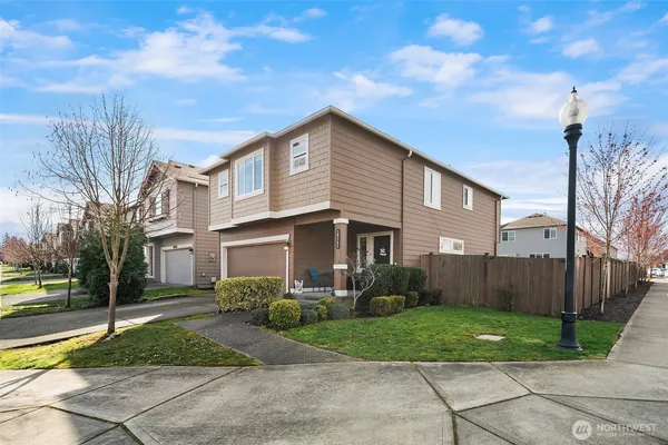 $525,000 | 10502 189th Street East, Puyallup, WA 98374