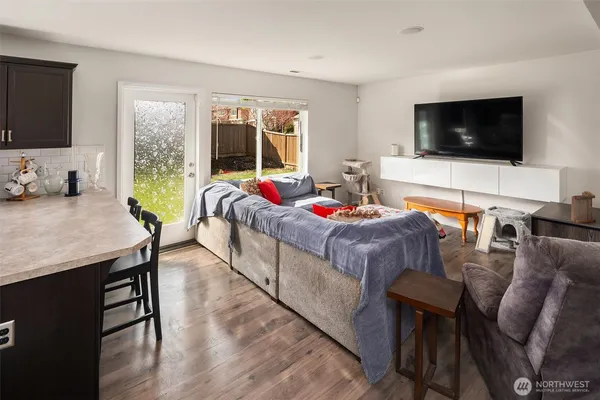 $525,000 | 10502 189th Street East, Puyallup, WA 98374