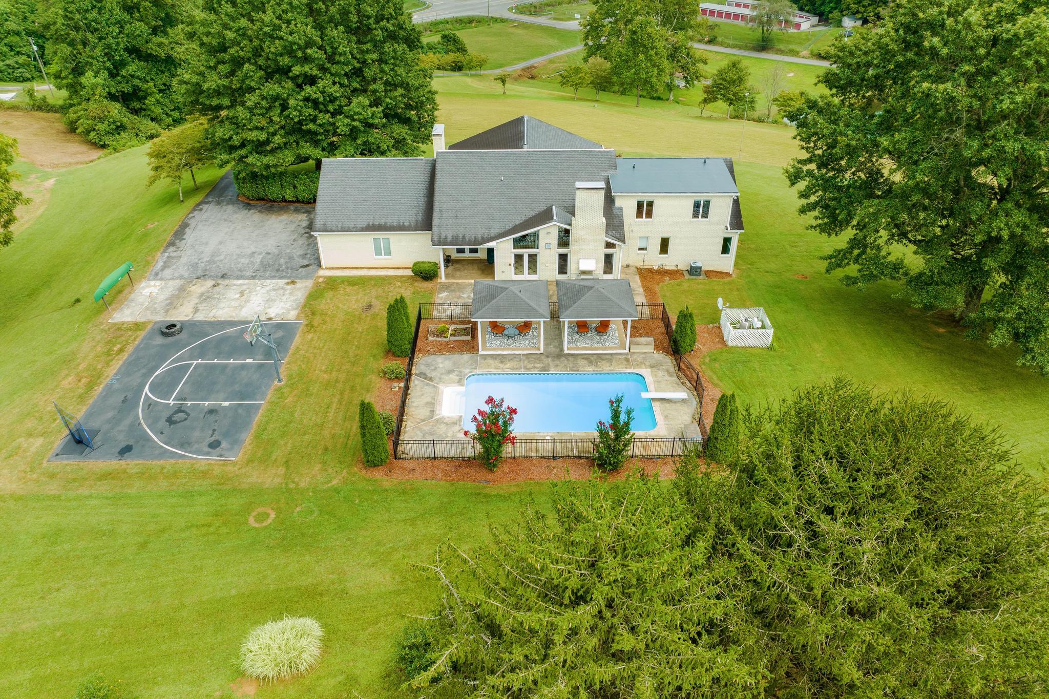 2561 East Carters Valley Road Gate City, VA 24251 - Photo 63 of 68 DJI_0085