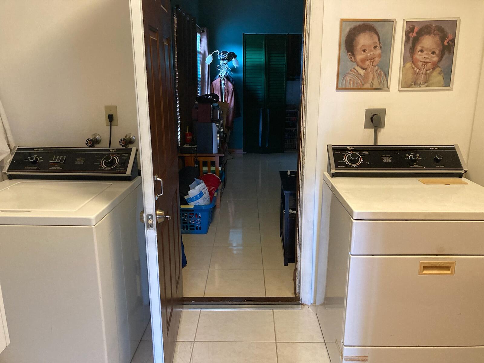 7775 Southwest 72nd Avenue Miami, FL 33143 - Photo 11 of 31 IMG_0176