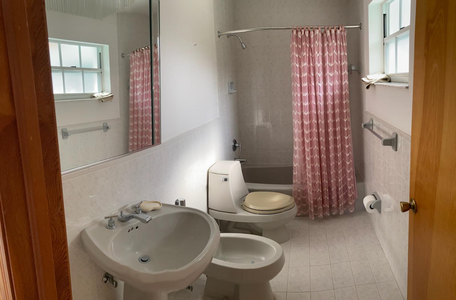 7775 Southwest 72nd Avenue Miami, FL 33143 - Photo 15 of 31 IMG_0337