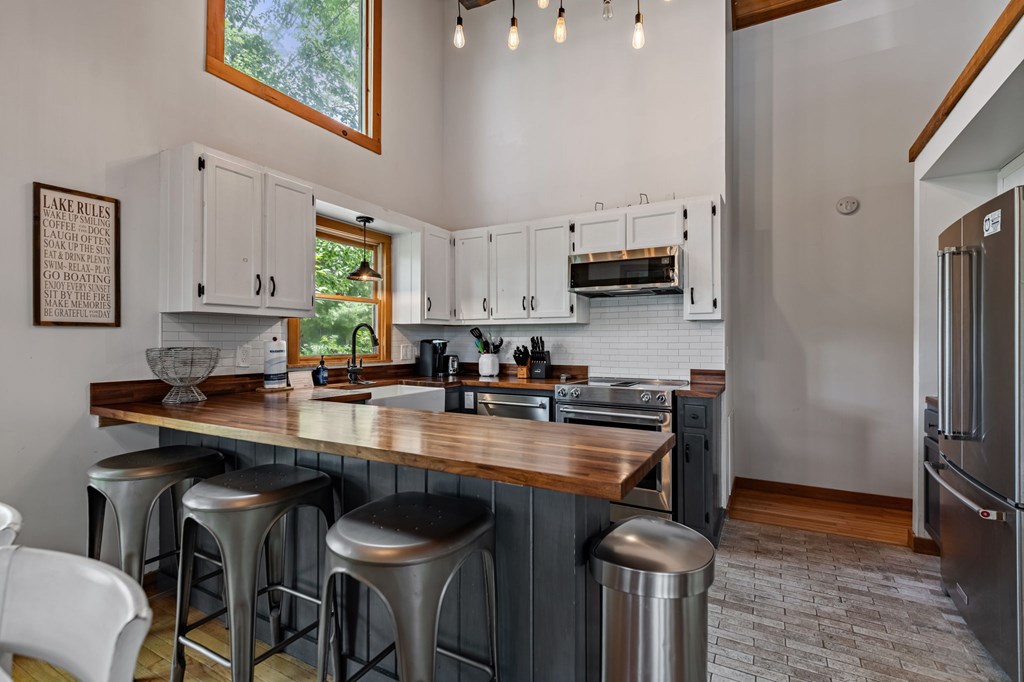 128 Overlake Court Morganton, GA 30560 - Photo 21 of 95