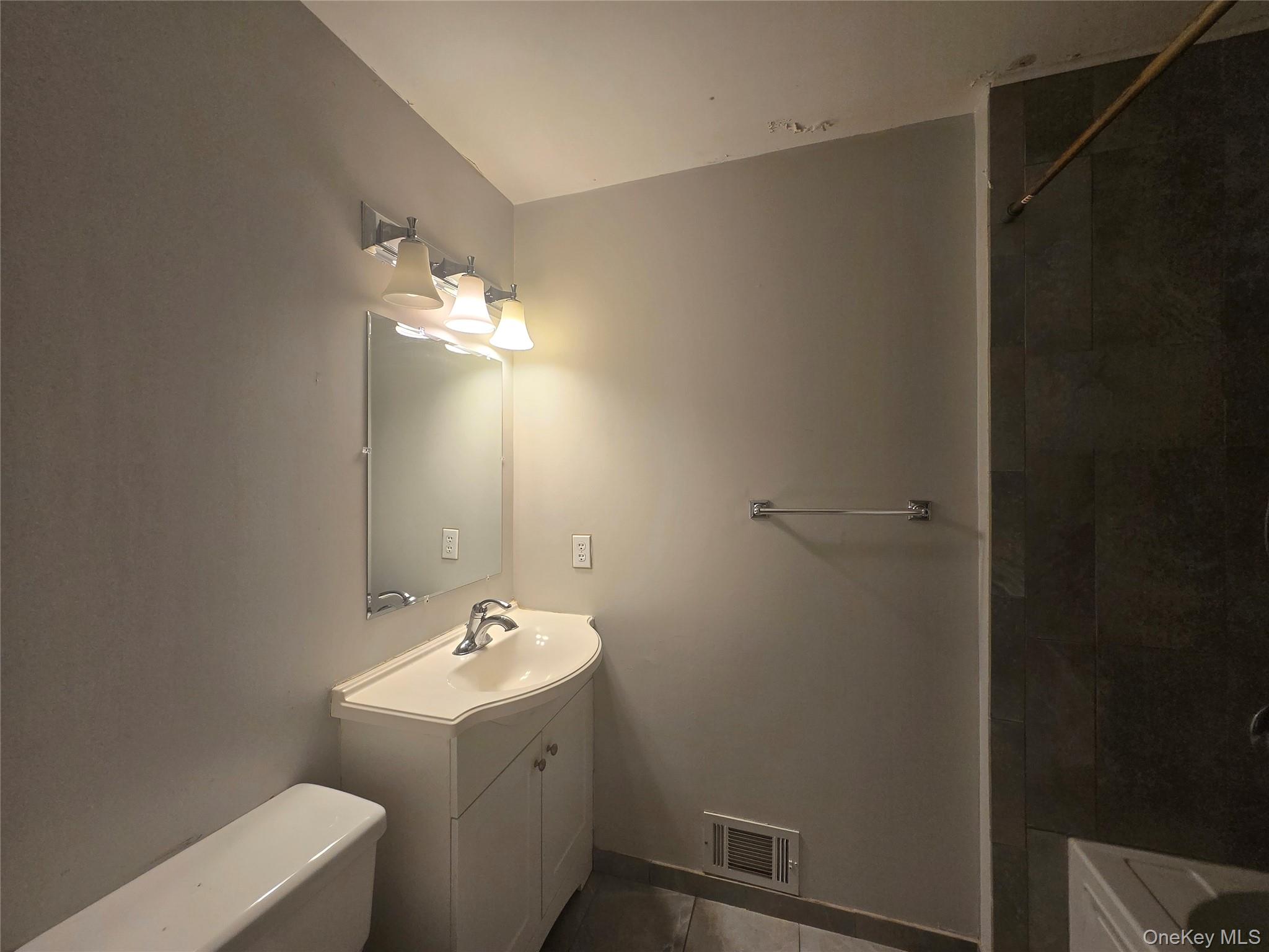 60 Evan Road Warwick, NY 10990 - Photo 17 of 28