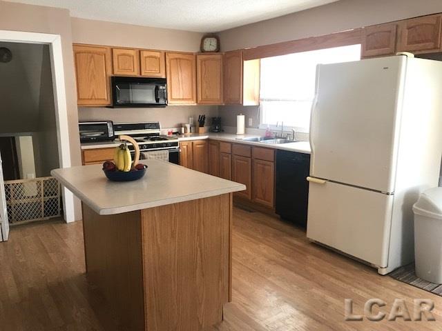 11940 Gilbert Road Waldron, MI 49288 - Photo 6 of 17