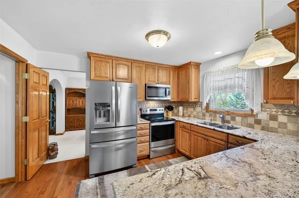 $825,000 | 5849 South Danube Circle, Aurora, CO 80015