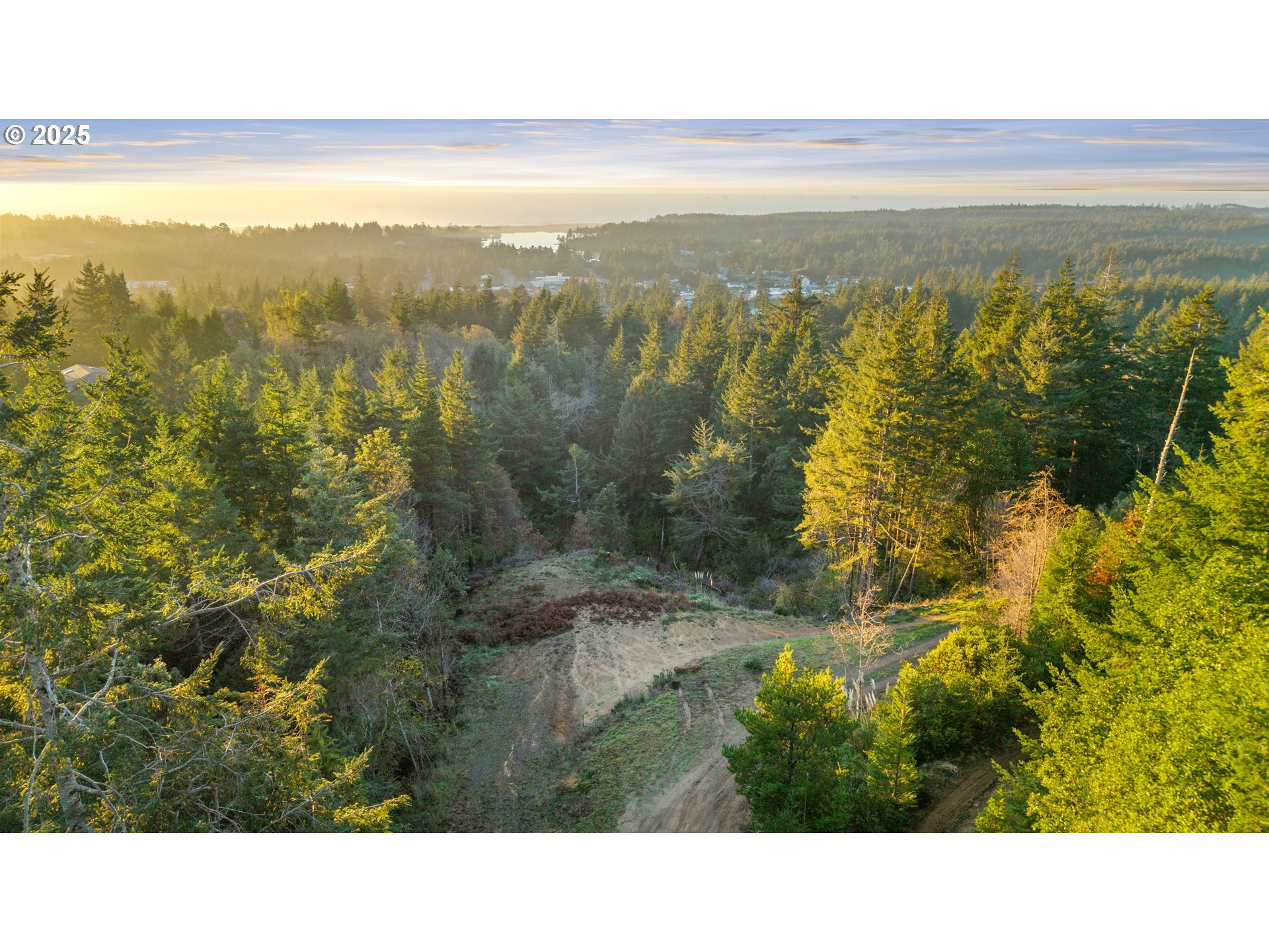 Dee Terrace Port Orford, OR 97465 - Photo 6 of 11