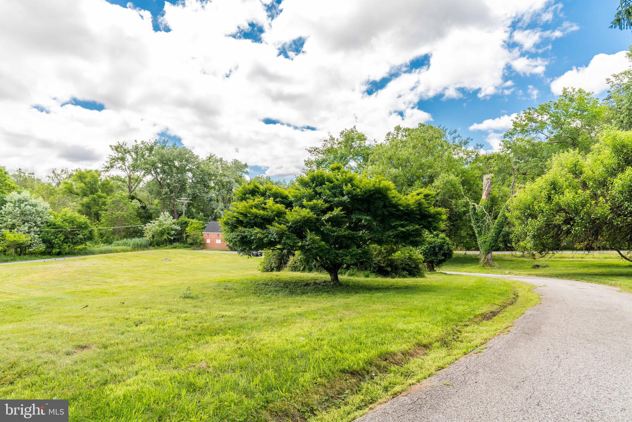 1861 Circle Road, Unit B1BA Baltimore, MD 21204 - Photo 2 of 24 Gallery Image 2
