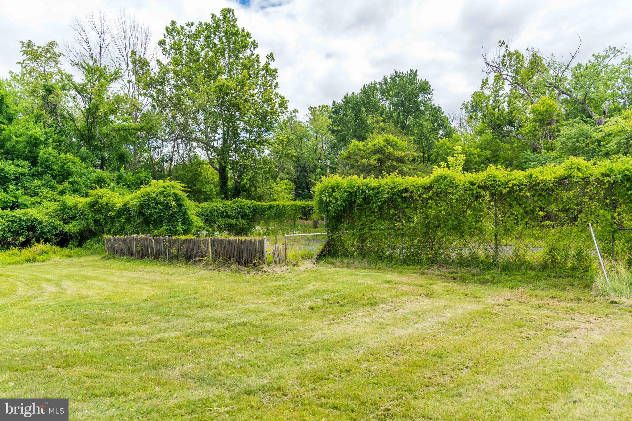 1861 Circle Road, Unit B1BA Baltimore, MD 21204 - Photo 17 of 24 Gallery Image 17