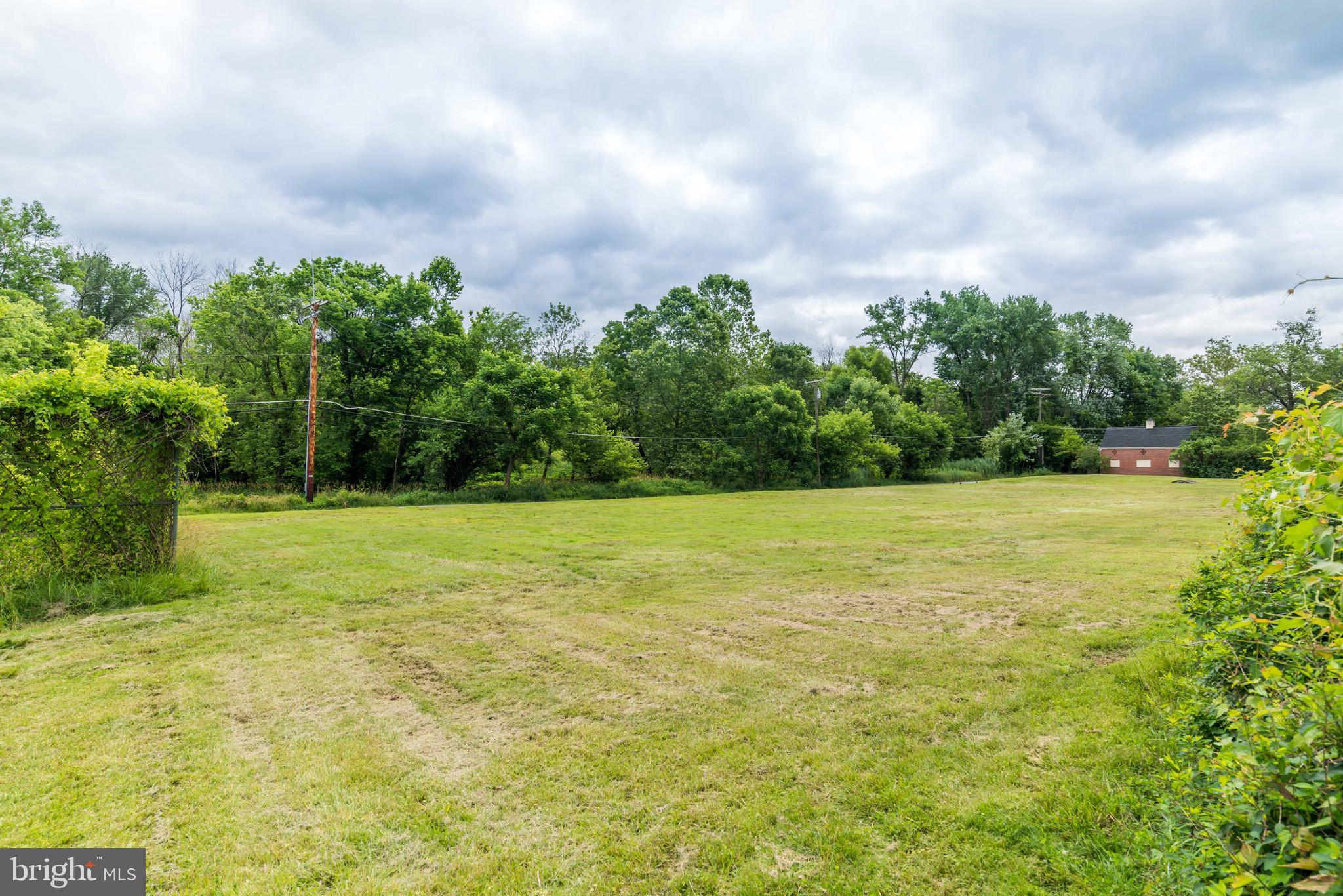 1861 Circle Road, Unit B1BA Baltimore, MD 21204 - Photo 18 of 24 Gallery Image 18