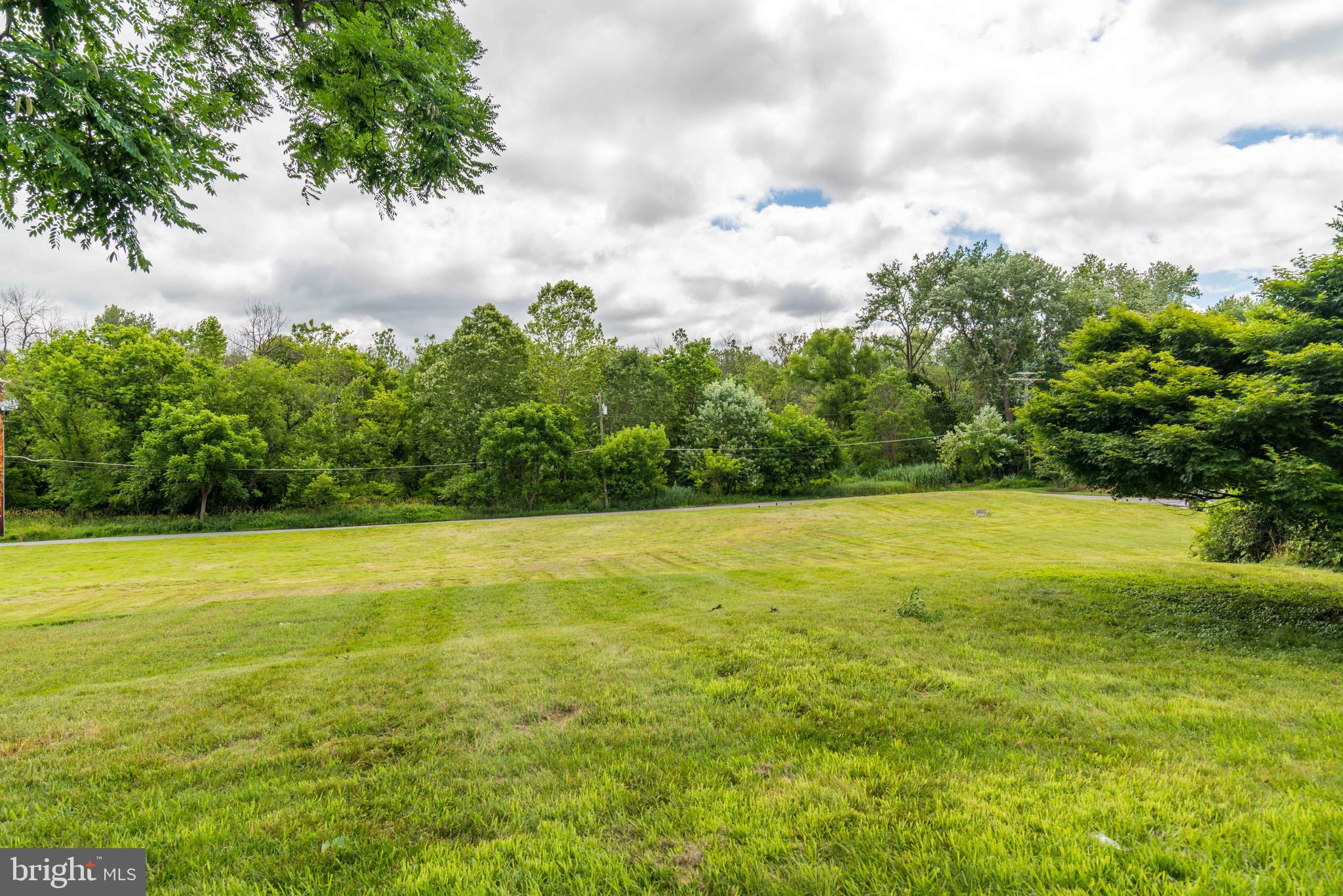 1861 Circle Road, Unit B1BA Baltimore, MD 21204 - Photo 9 of 24 Gallery Image 9