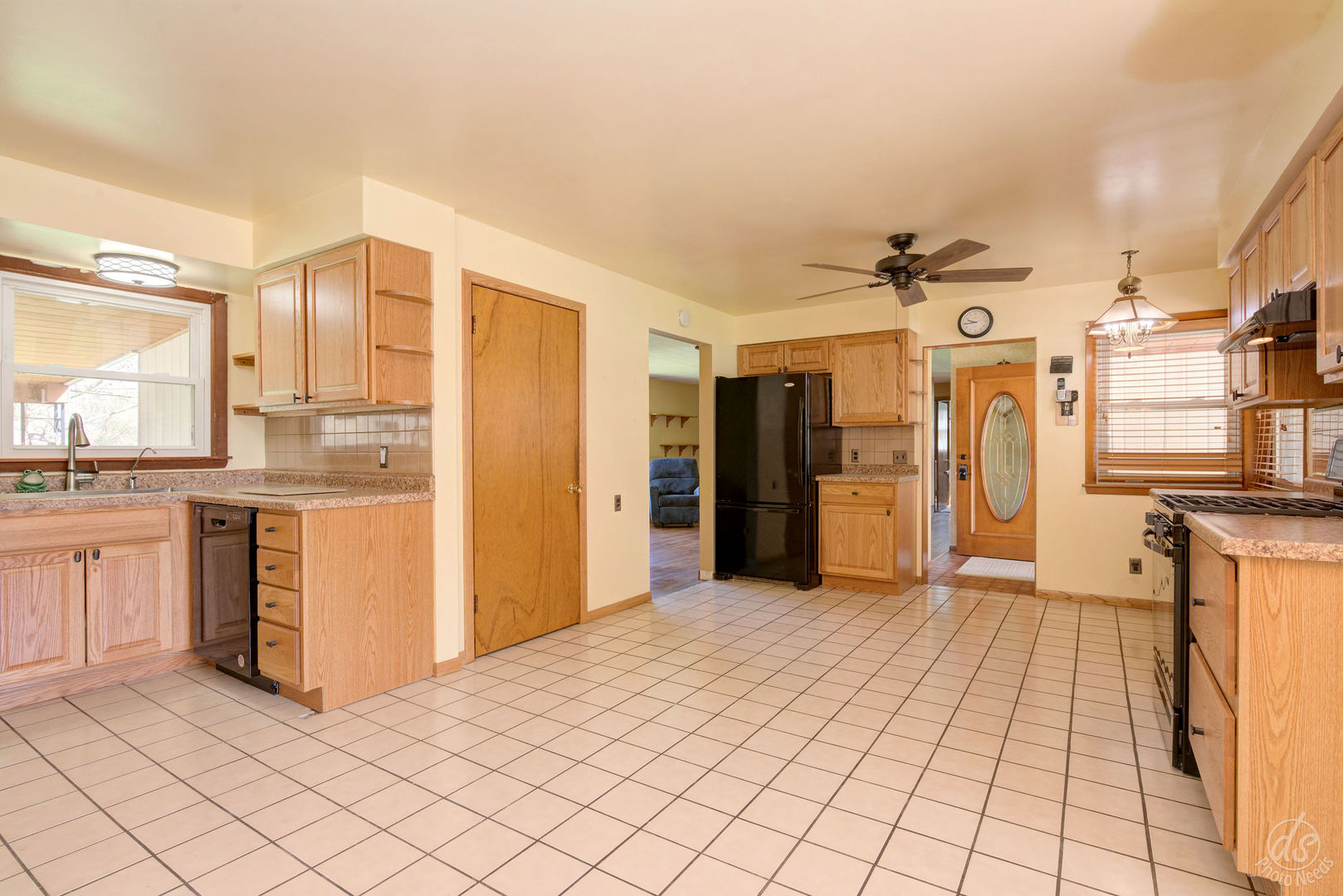 185 Swanson Road Sycamore, IL 60178 - Photo 9 of 47 a view of a kitchen with a sink