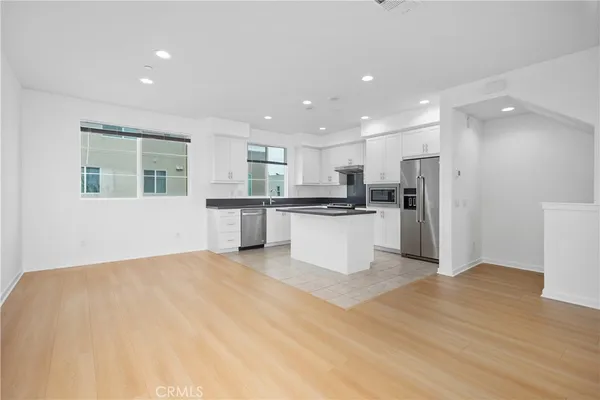 $999,000 | 292 Novel, Irvine, CA 92618