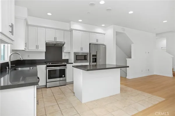 $999,000 | 292 Novel, Irvine, CA 92618