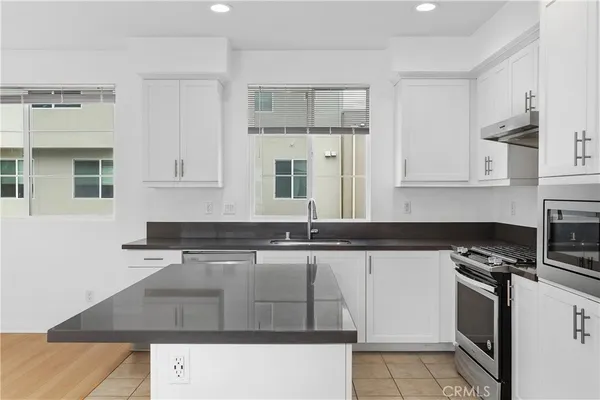 $999,000 | 292 Novel, Irvine, CA 92618