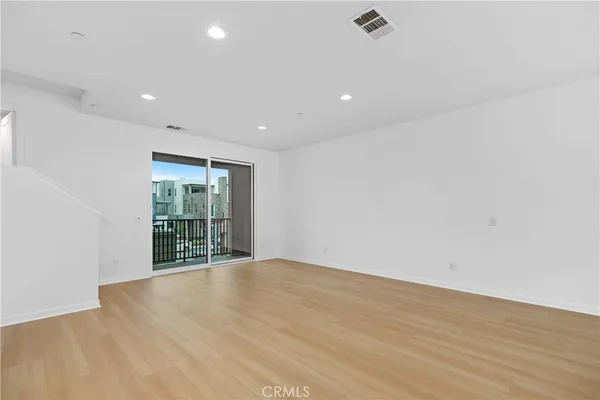 $999,000 | 292 Novel, Irvine, CA 92618