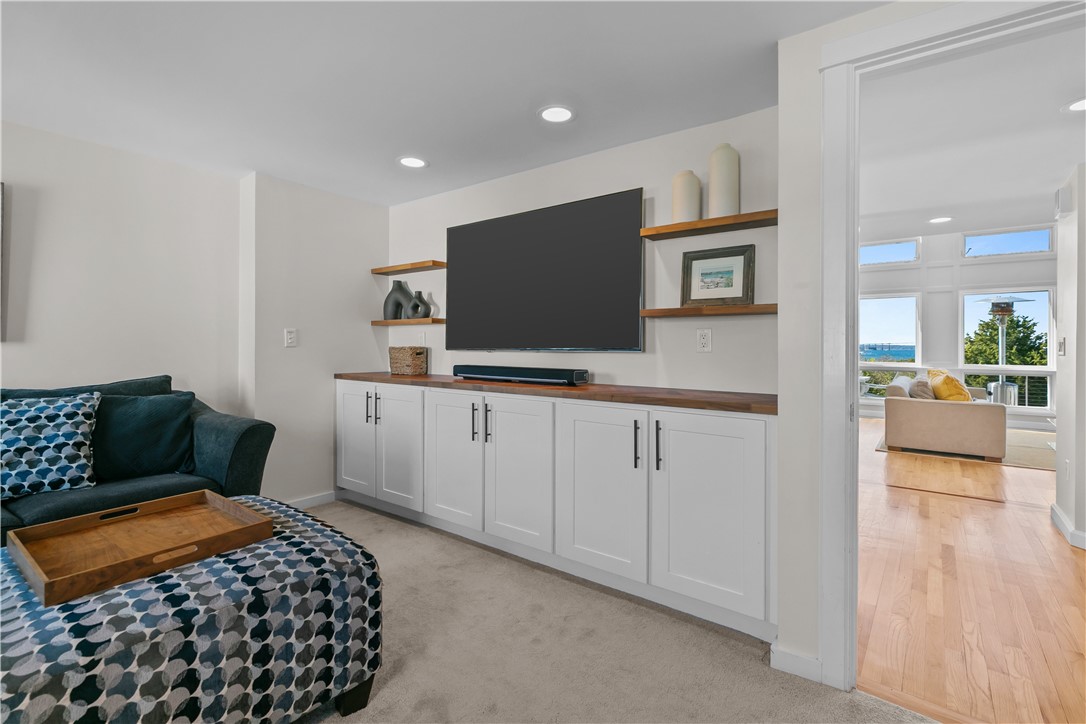 1350 Anthony Road Portsmouth, RI 02871 - Photo 36 of 50