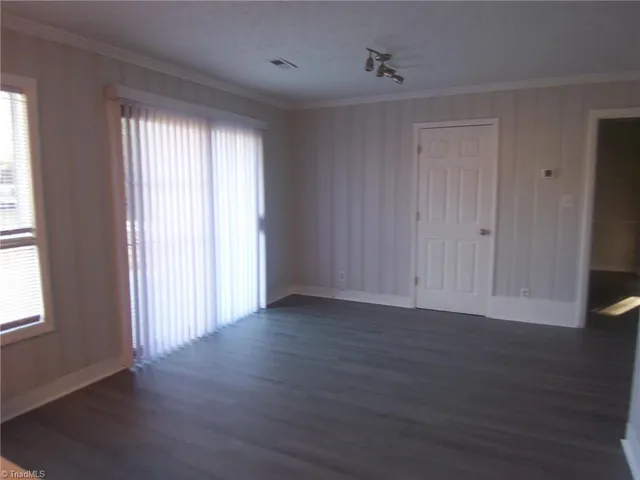 $269,000 | 2533 East Woodlyn Way, Greensboro, NC 27407