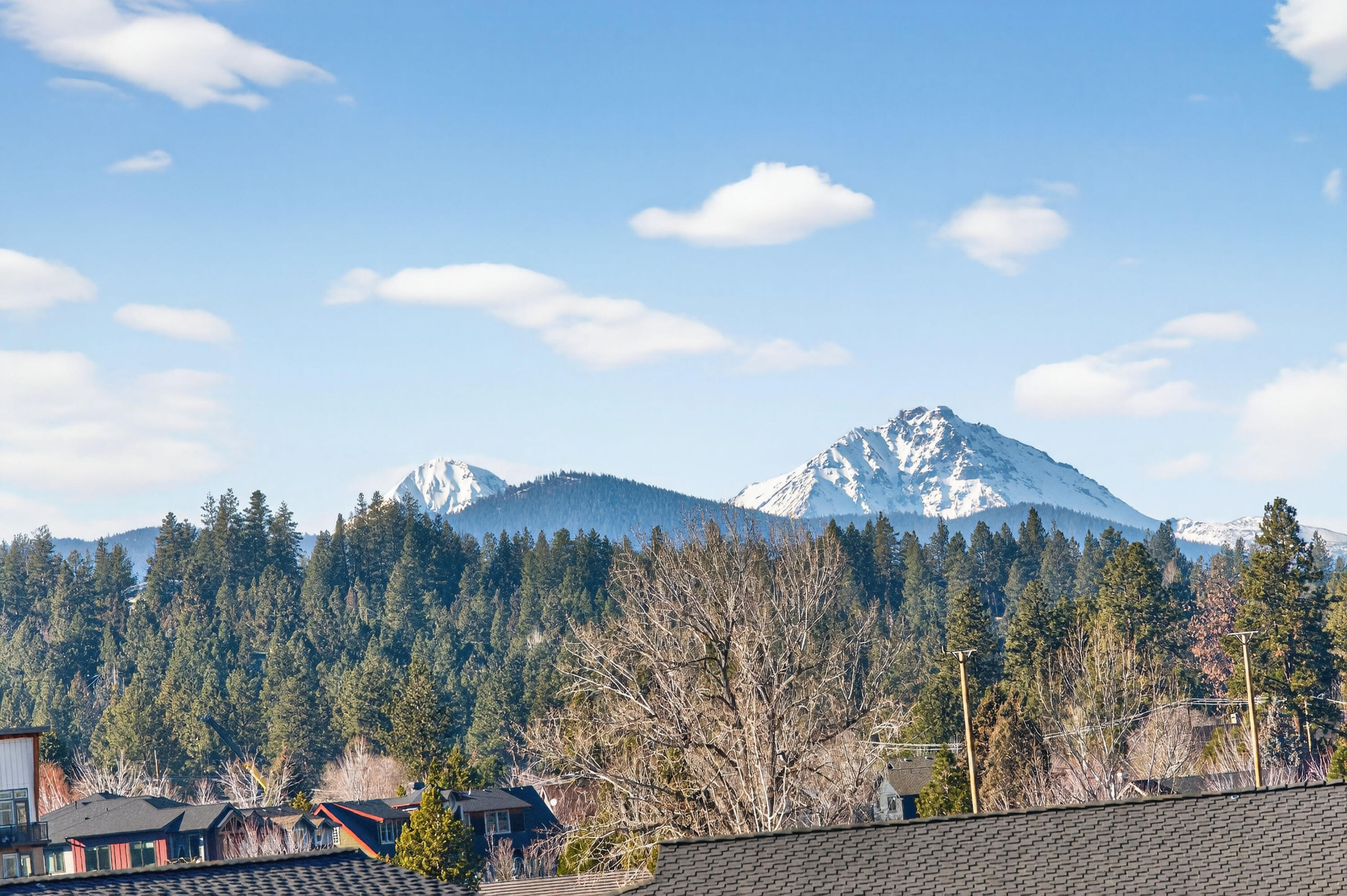 680 Southwest Otter Way Bend, OR 97702 - Photo 36 of 48 a view of a city