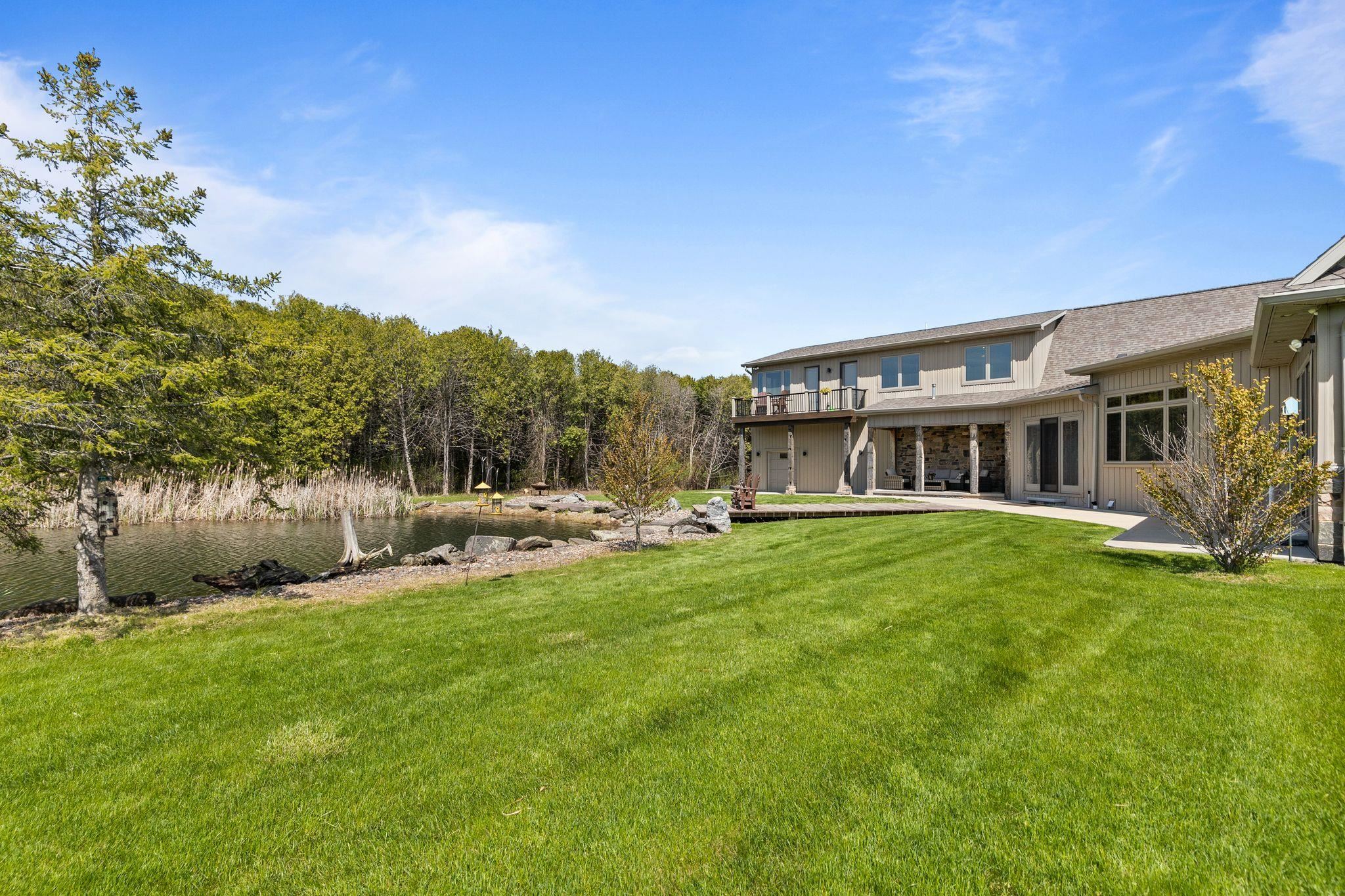 N3281 Feather Ridge Drive Appleton, WI 54913 - Photo 12 of 81