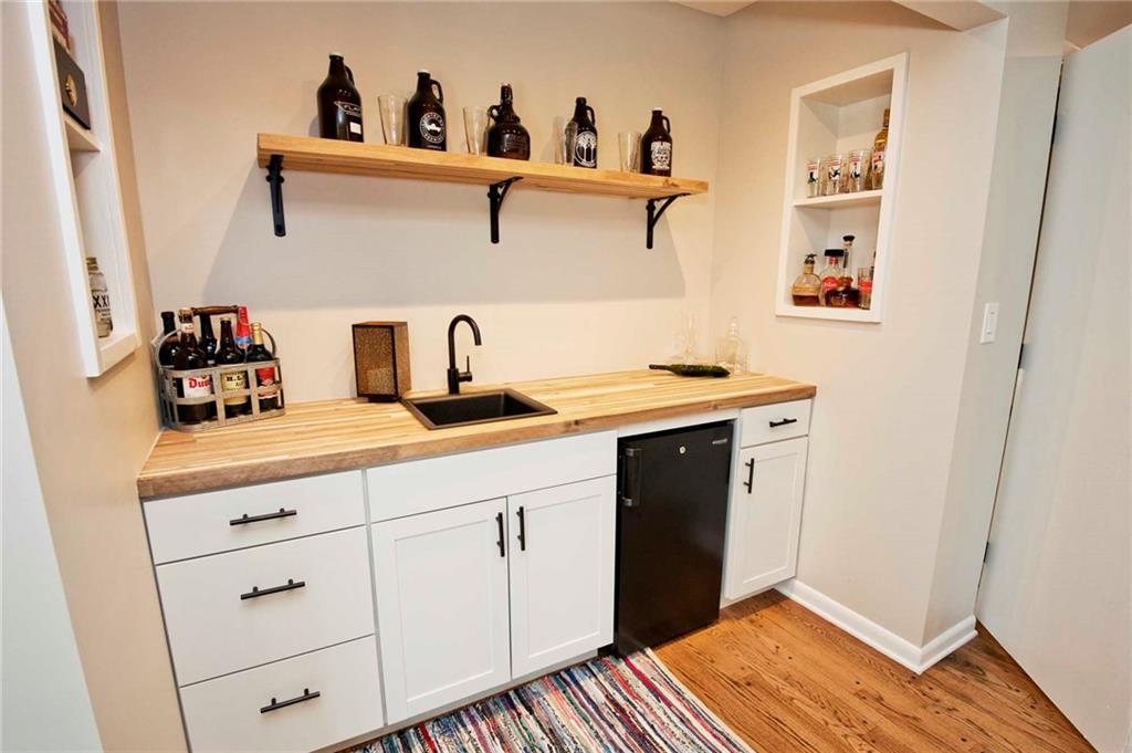 6146 Bramshaw Road Indianapolis, IN 46220 - Photo 15 of 39 Gallery Image 15