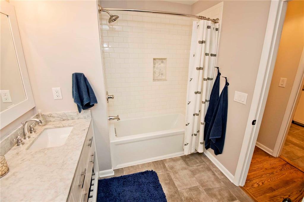 6146 Bramshaw Road Indianapolis, IN 46220 - Photo 21 of 39 Gallery Image 21