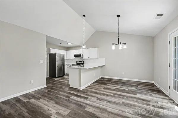 $299,999 | 2617 Forest Grove Court, Charlotte, NC 28269