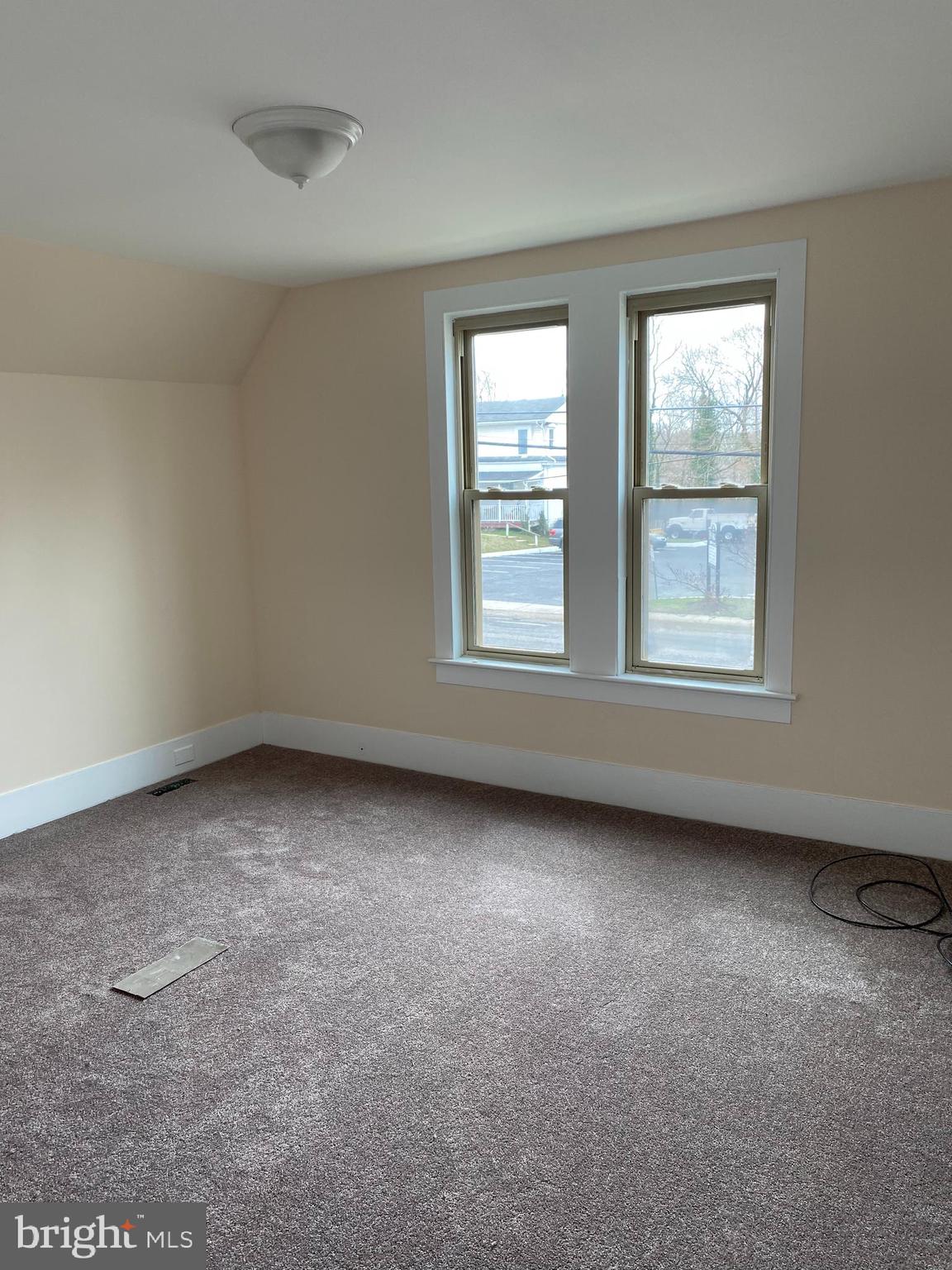 261 Berlin Road Clementon, NJ 08021 - Photo 25 of 45 upper level bedroom 3