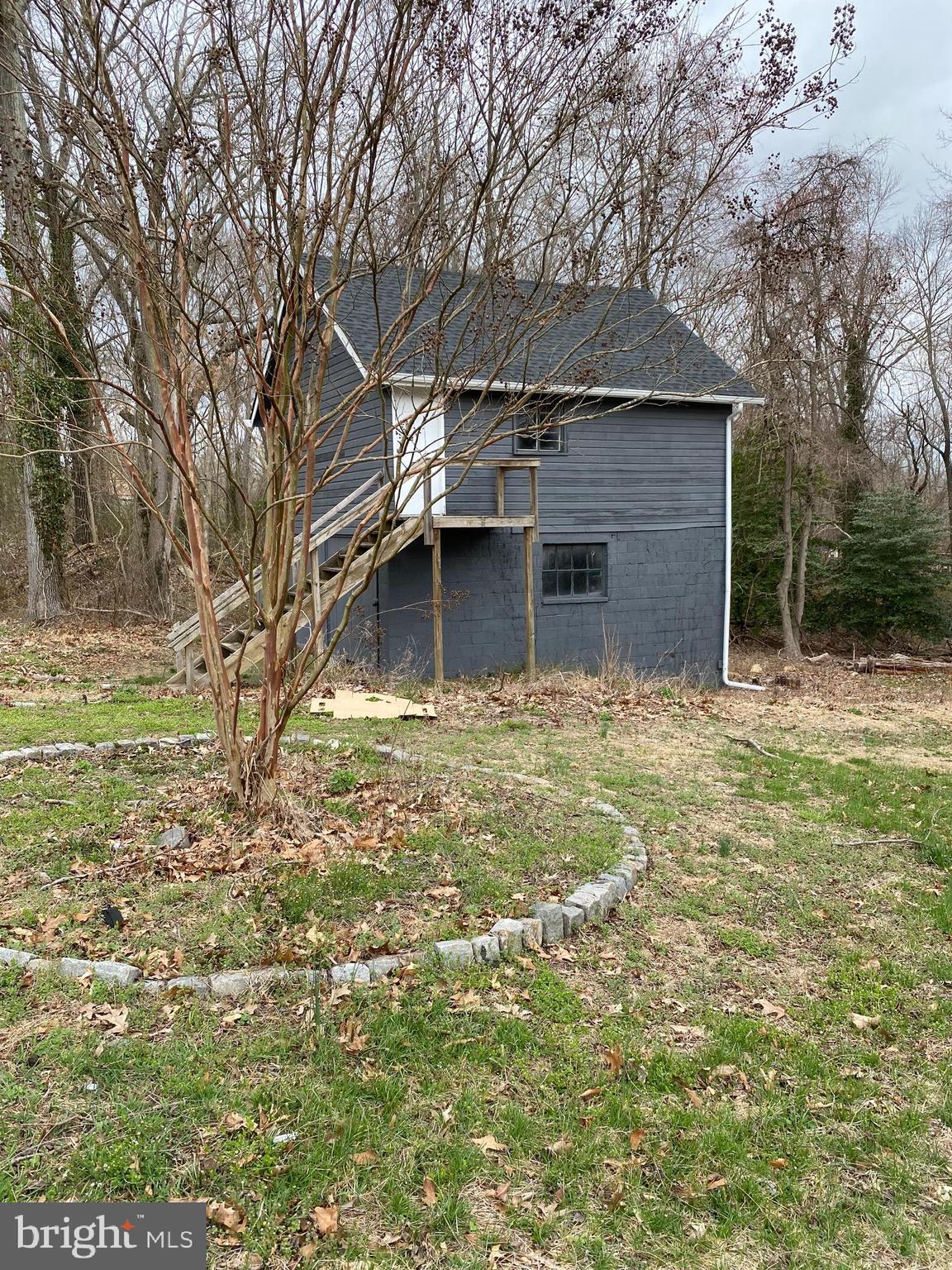 261 Berlin Road Clementon, NJ 08021 - Photo 44 of 45 out building in back yard
