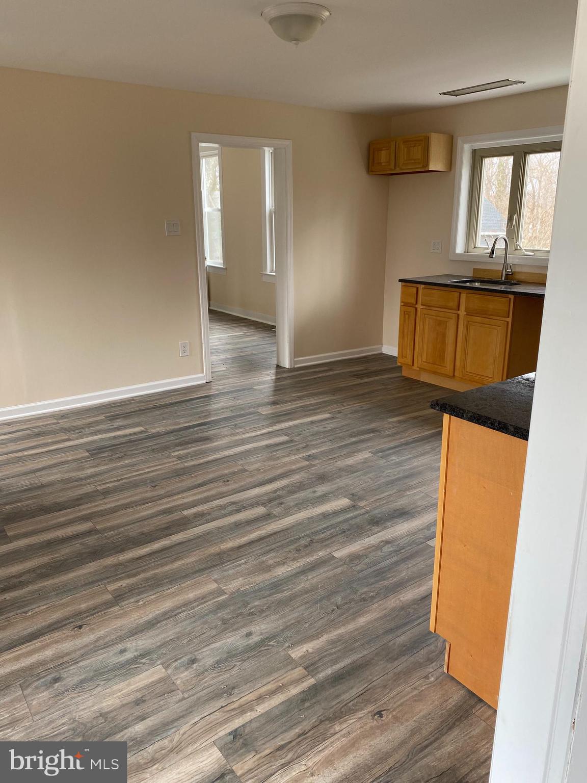 261 Berlin Road Clementon, NJ 08021 - Photo 8 of 45 entrance from front door to eat-in-kitchen