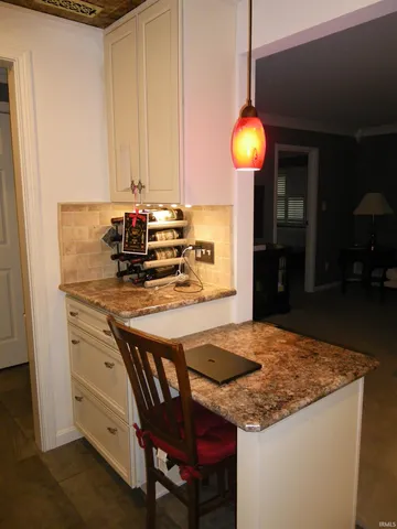 $112,900 | 600 South Cullen Avenue, Unit 502, Evansville, IN 47715