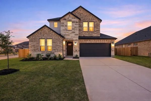 $3,200 | 3333 Woodrose Orchard Drive, Pearland, TX 77581