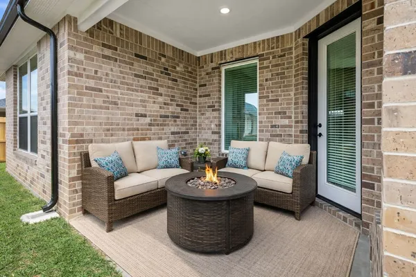 $3,200 | 3333 Woodrose Orchard Drive, Pearland, TX 77581