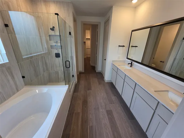 $3,200 | 3333 Woodrose Orchard Drive, Pearland, TX 77581