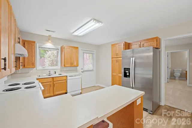 $215,000 | 505 2nd St Place Northeast, Unit B2, Conover, NC 28613