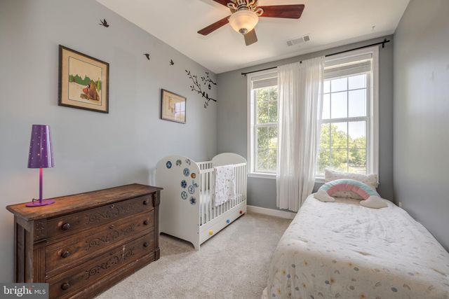 $440,000 | 400 Cameron Station Boulevard, Unit 216, Alexandria, VA 22304