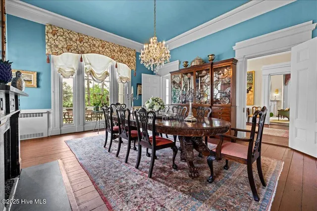 $3,799,900 | 121 West King Street, Edenton, NC 27932