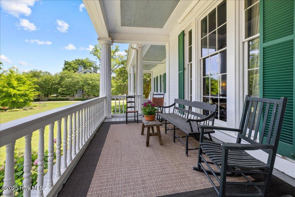 121 West King Street Edenton, NC 27932 - Photo 29 of 54 055-3N4A7118