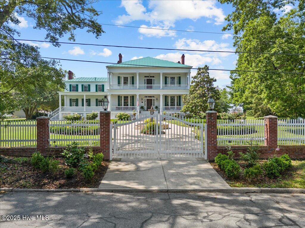 121 West King Street Edenton, NC 27932 - Photo 48 of 54 102-DJI_20250516111132_0005_D_1