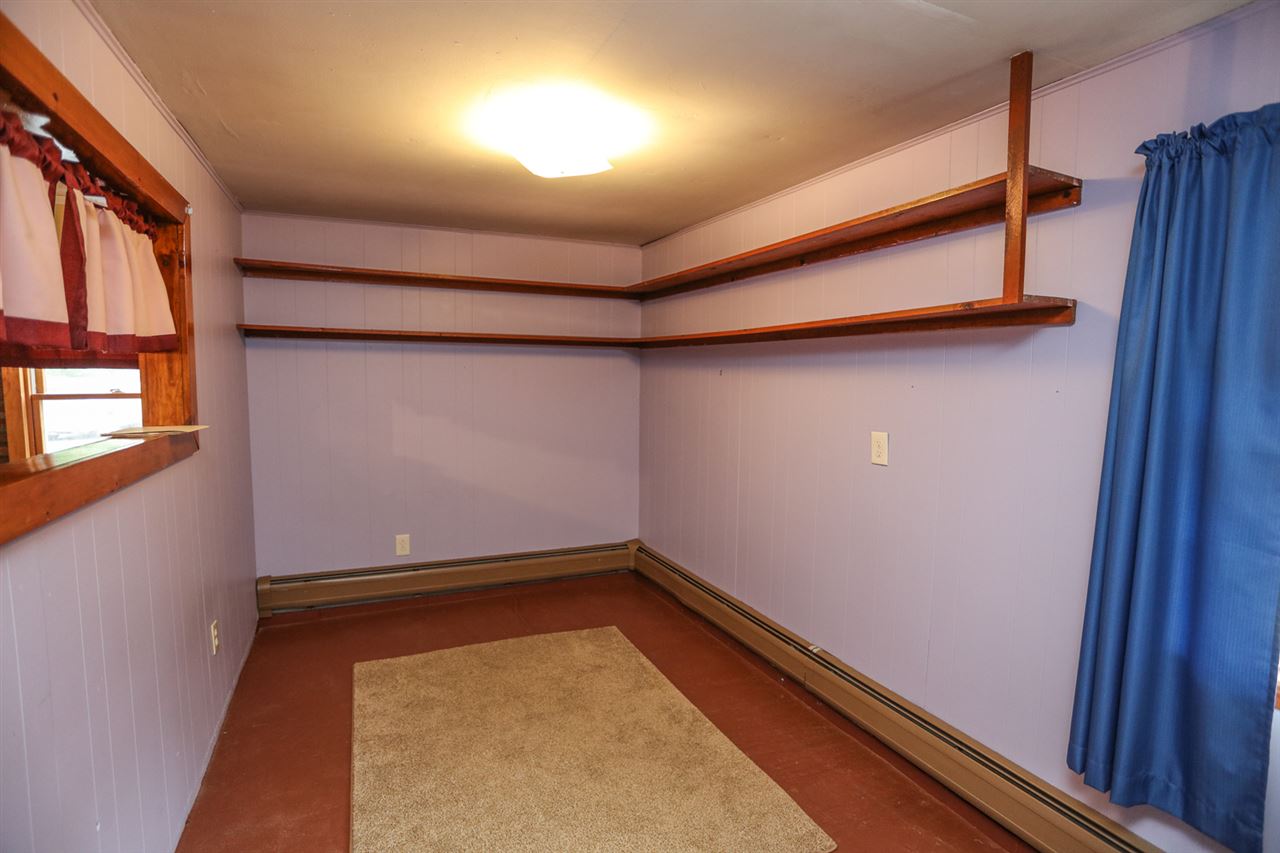 260 East Dunbarton Road Goffstown, NH 03045 - Photo 19 of 32