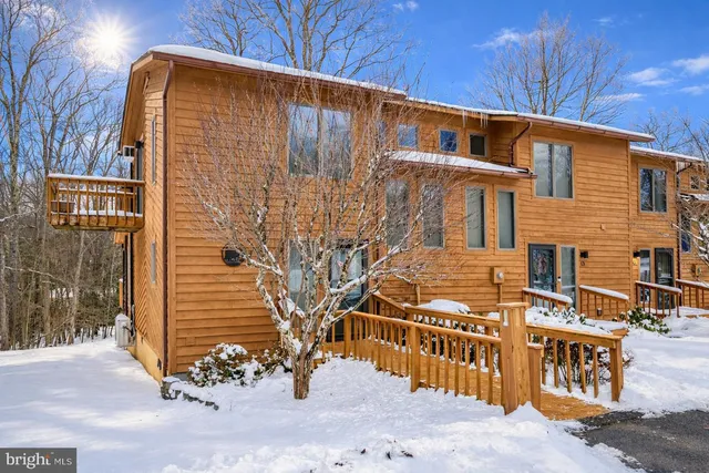 $269,900 | 14 Laurel Brook Drive, Unit 14, Oakland, MD 21550