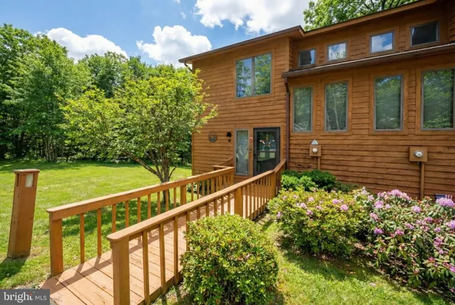 $269,900 | 14 Laurel Brook Drive, Unit 14, Oakland, MD 21550