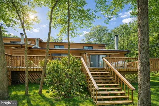 $269,900 | 14 Laurel Brook Drive, Unit 14, Oakland, MD 21550