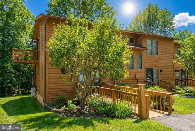 $269,900 | 14 Laurel Brook Drive, Unit 14, Oakland, MD 21550