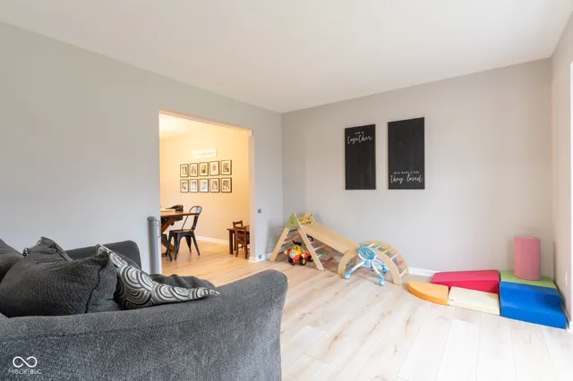 $300,000 | 714 Tanninger Drive, Indianapolis, IN 46239