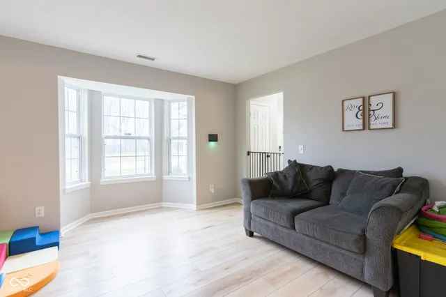 $300,000 | 714 Tanninger Drive, Indianapolis, IN 46239