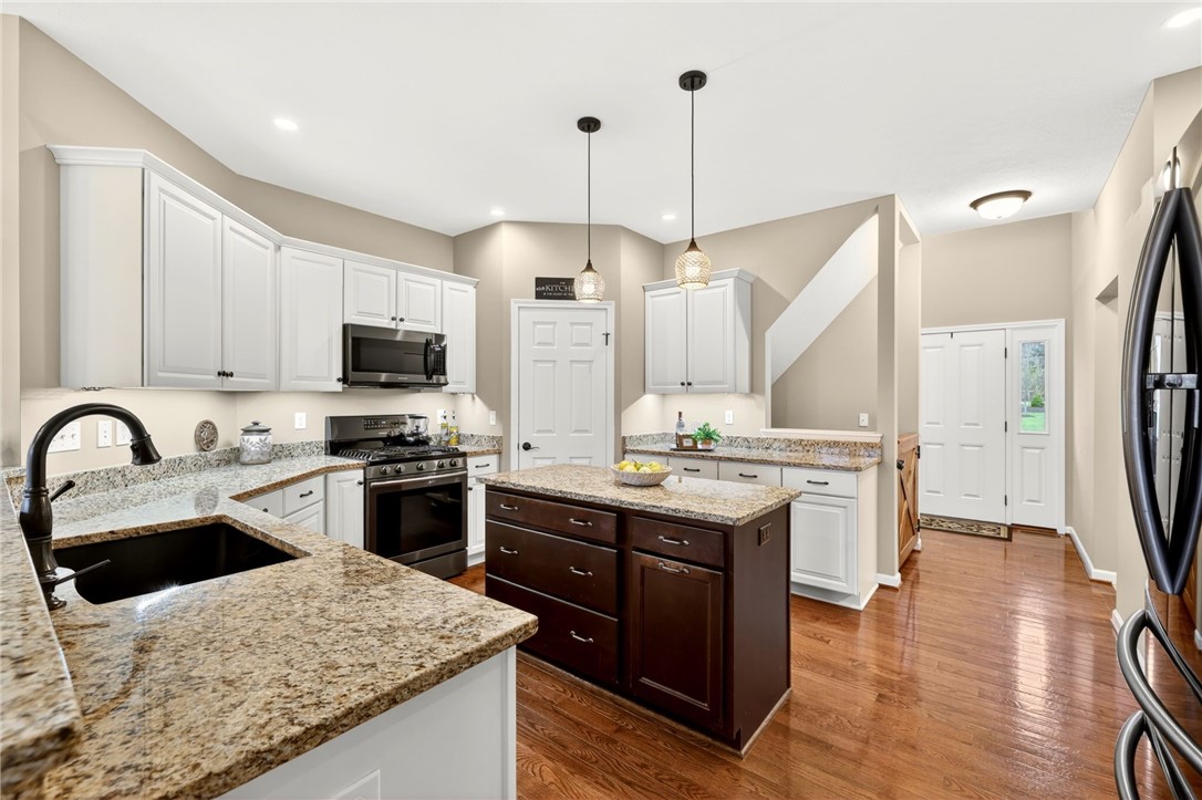 7340 Dryer Road Victor, NY 14564 - Photo 6 of 46