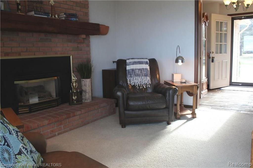 2717 Lakeshore Road Applegate, MI 48401 - Photo 8 of 53 Gallery Image 8