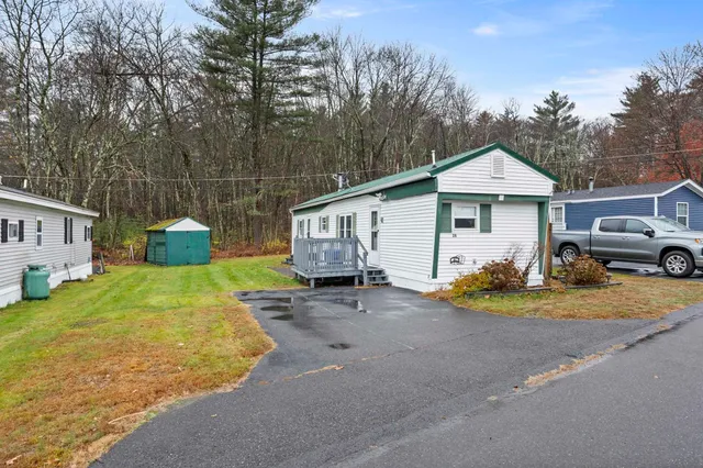 $120,000 | 28 Barksdale Avenue, Londonderry, NH 03053
